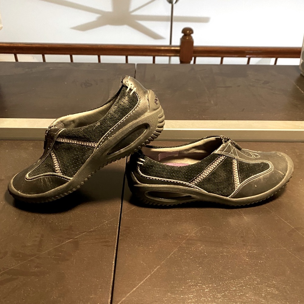 Black Clarks Privo Shoes